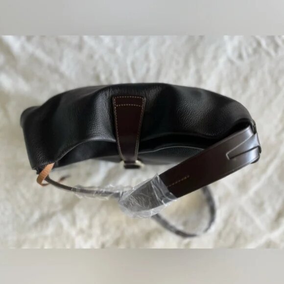 Dooney and Bourke Derby Florentine Italian Leather Hobo bag NWT - Picture 4 of 15